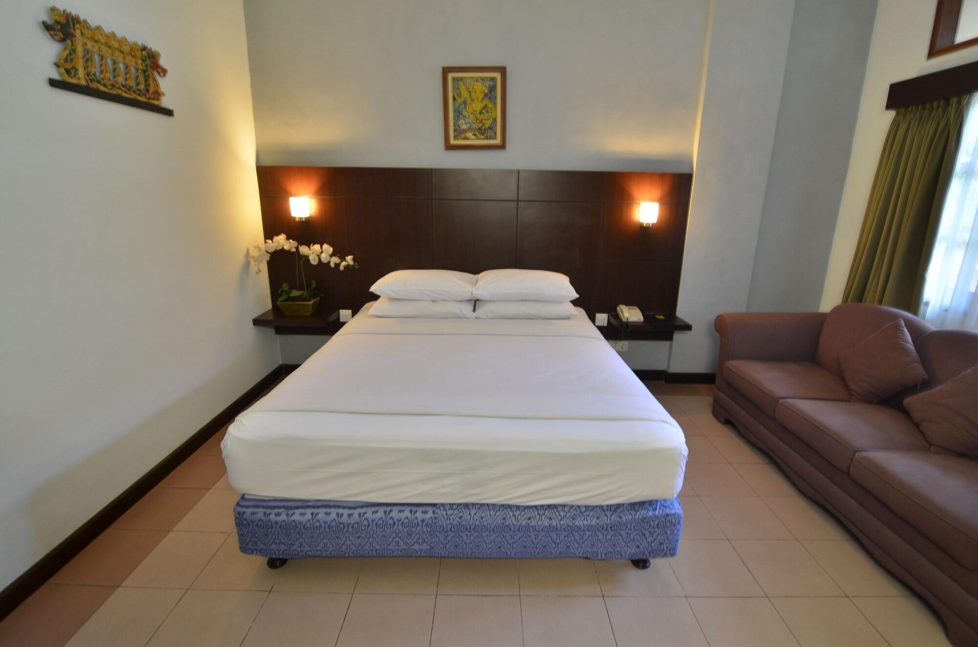 Rosani Hotel Kuta  Exterior photo