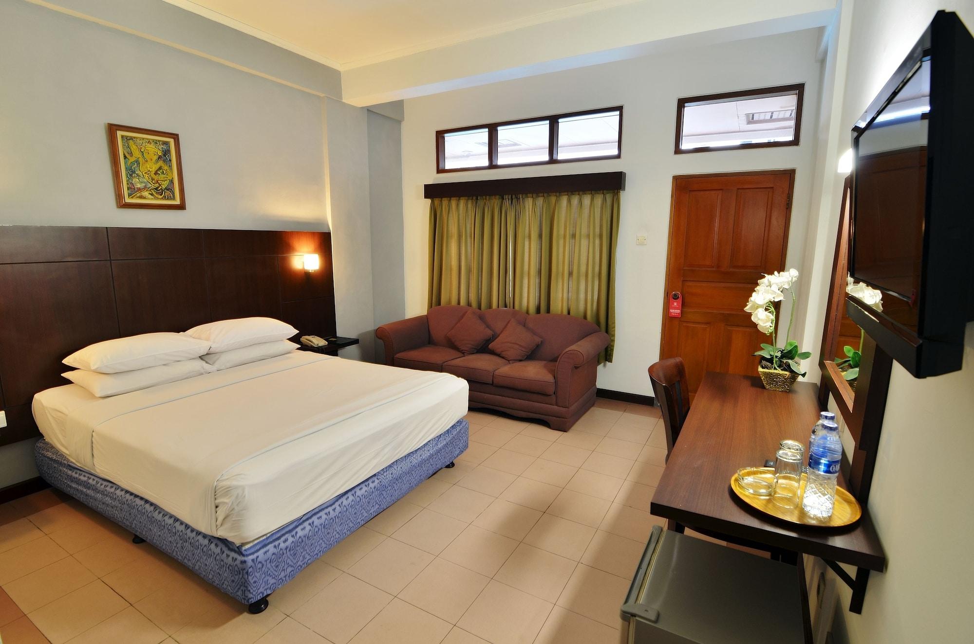 Rosani Hotel Kuta  Exterior photo