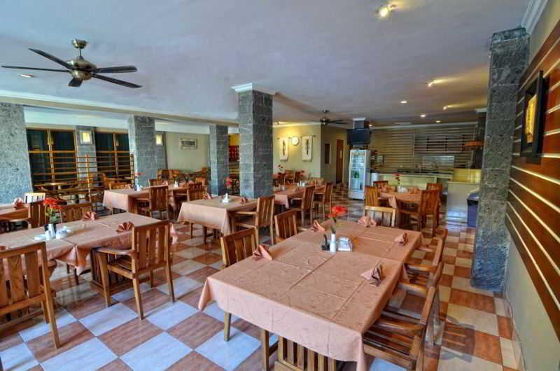 Rosani Hotel Kuta  Exterior photo